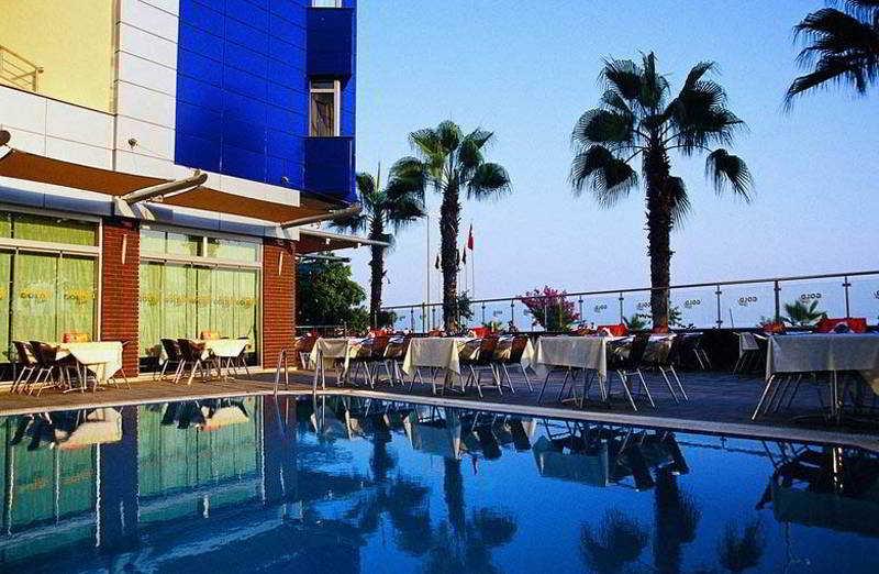 Hotel Gold Alanya Esterno foto
